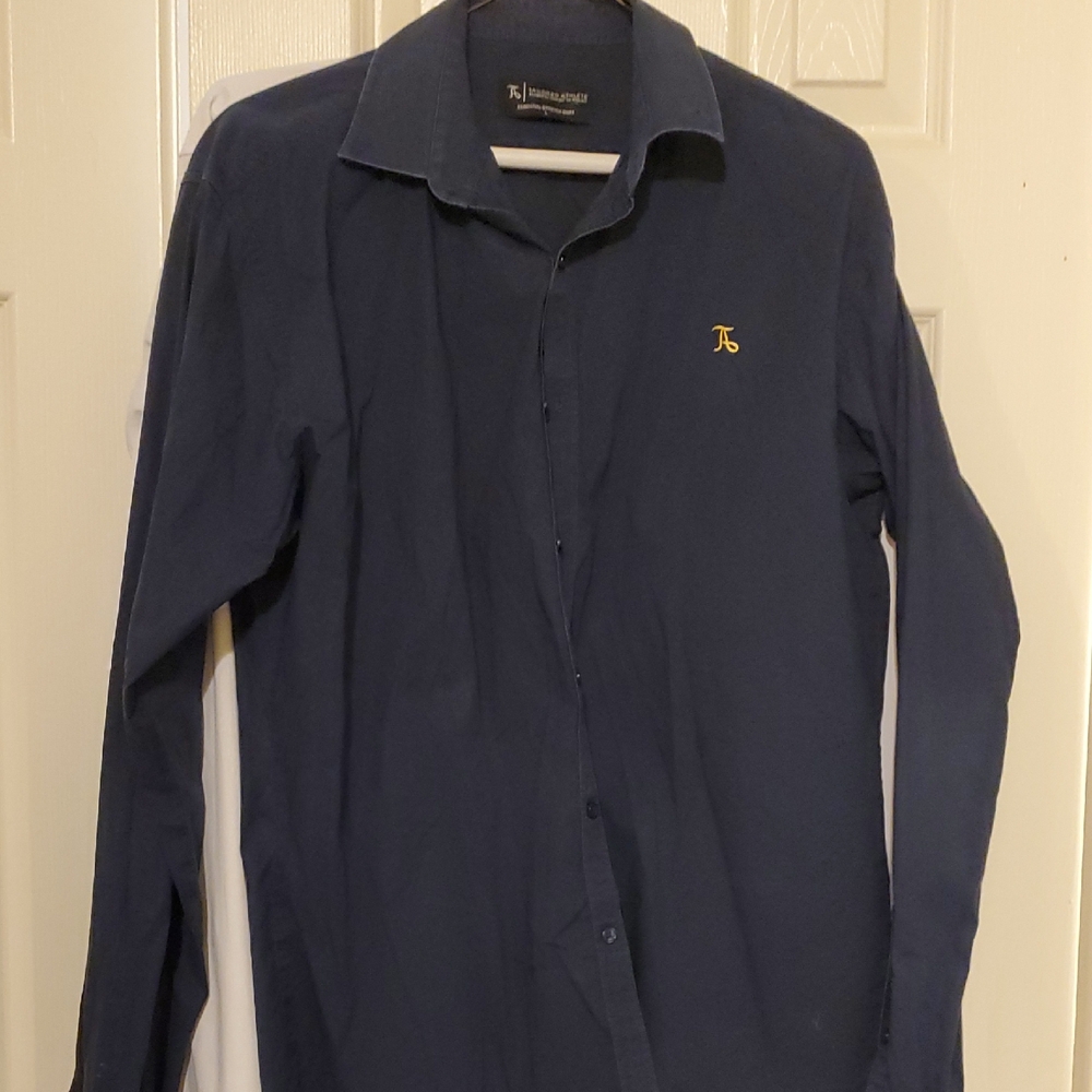 3 Mens Muscle Fit Dress Shirts by Taylored Athlete